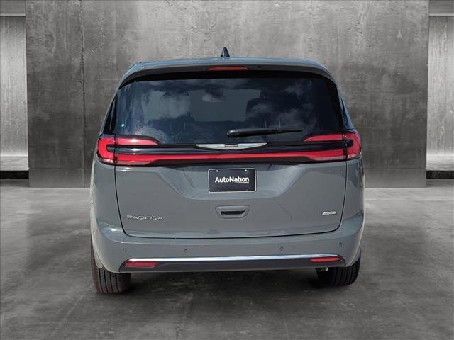 new 2025 Chrysler Pacifica car, priced at $44,492