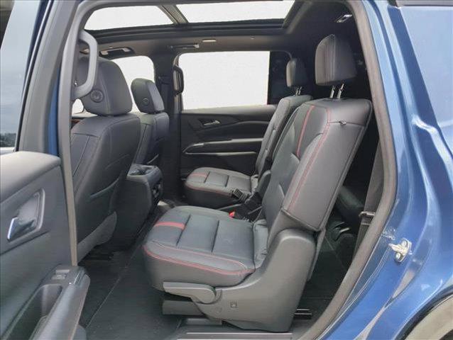 used 2024 Chevrolet Traverse car, priced at $46,749