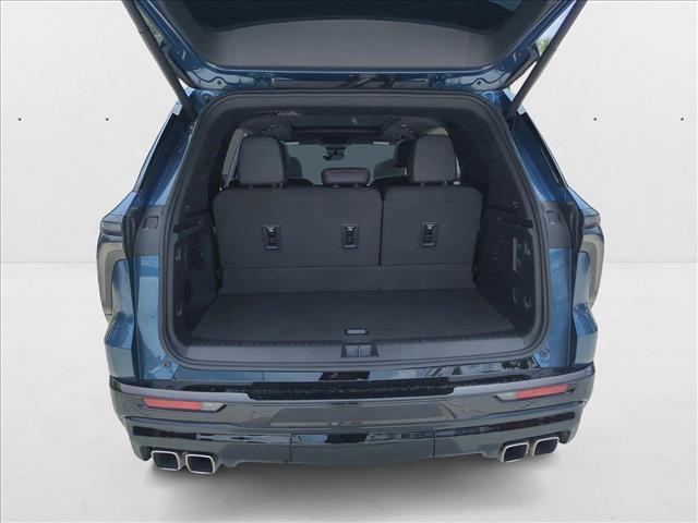 used 2024 Chevrolet Traverse car, priced at $46,749