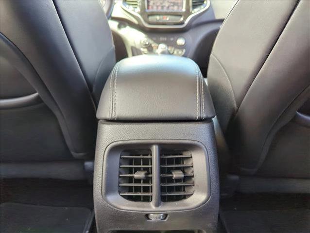 used 2020 Jeep Cherokee car, priced at $17,791