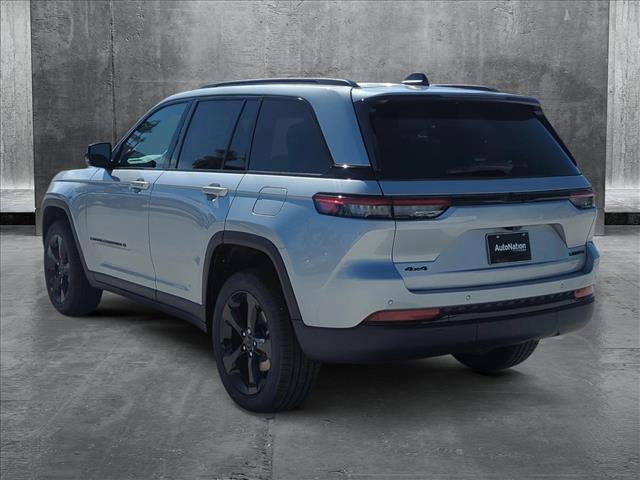 new 2025 Jeep Grand Cherokee car, priced at $49,104