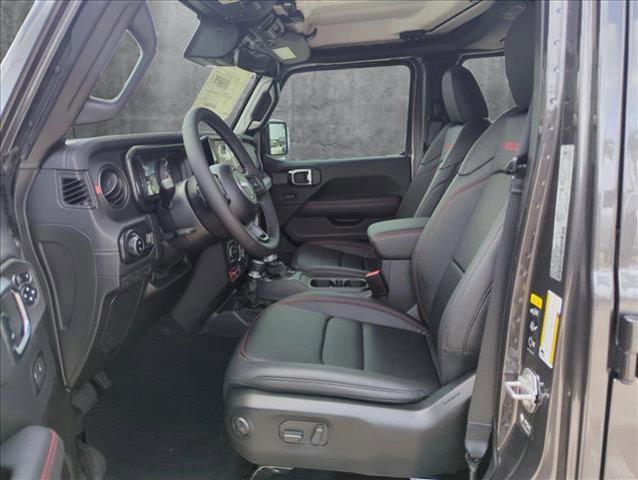 new 2025 Jeep Gladiator car, priced at $52,264