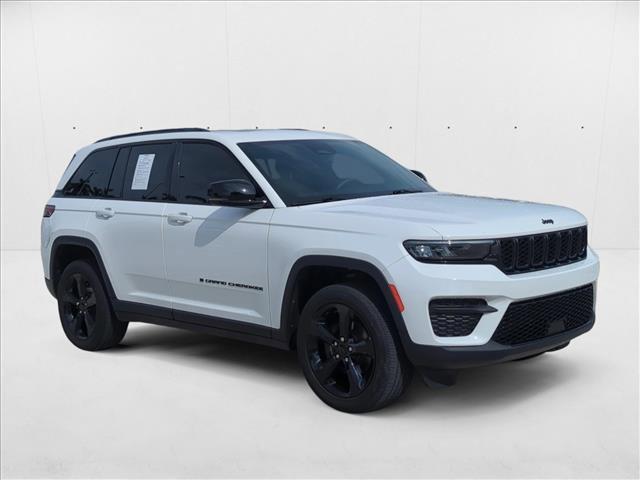 used 2023 Jeep Grand Cherokee car, priced at $29,994