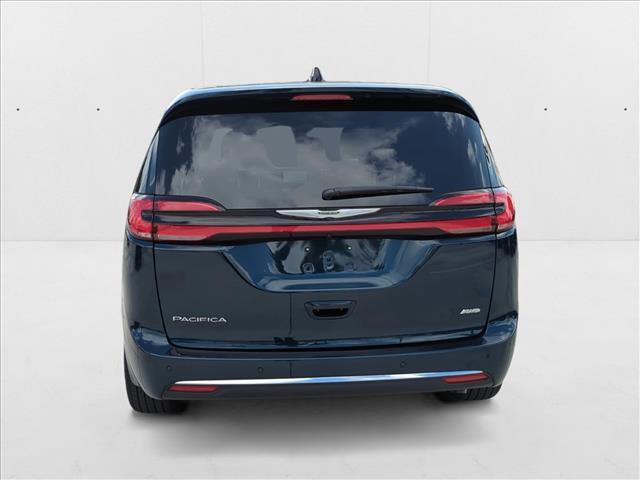 new 2025 Chrysler Pacifica car, priced at $41,042