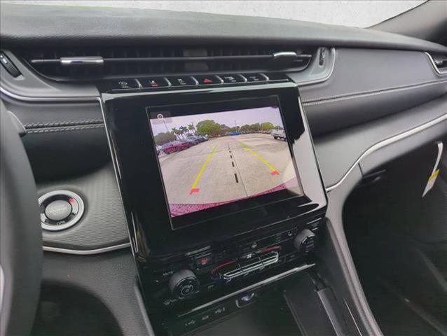 new 2025 Jeep Grand Cherokee car, priced at $36,498