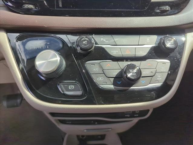 used 2017 Chrysler Pacifica car, priced at $13,017