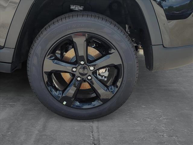 new 2025 Jeep Grand Cherokee car, priced at $43,485