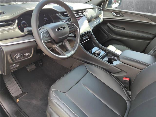new 2025 Jeep Grand Cherokee car, priced at $43,485