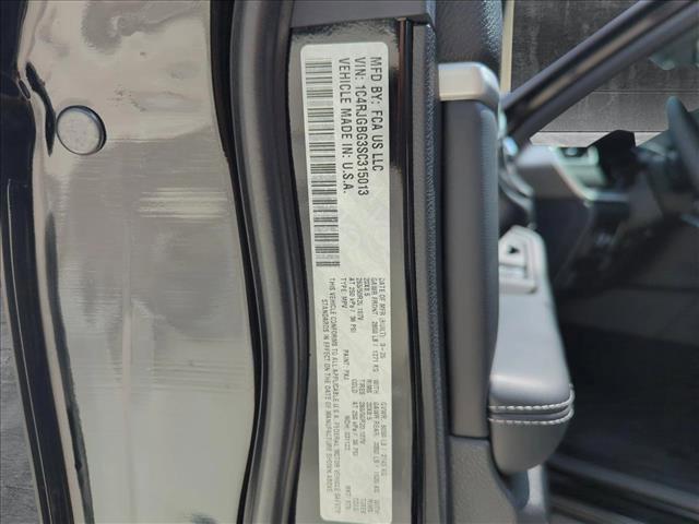 new 2025 Jeep Grand Cherokee car, priced at $43,485