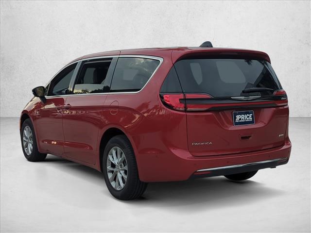 used 2025 Chrysler Pacifica car, priced at $41,711
