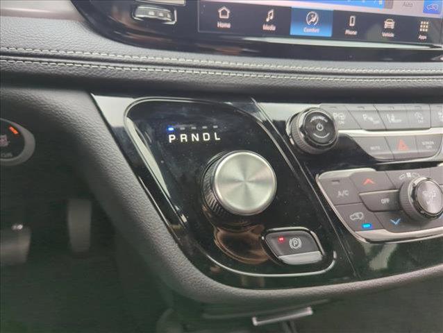 used 2025 Chrysler Pacifica car, priced at $41,711