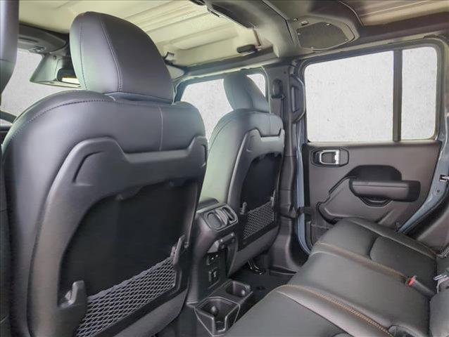 new 2026 Jeep Gladiator car, priced at $61,390