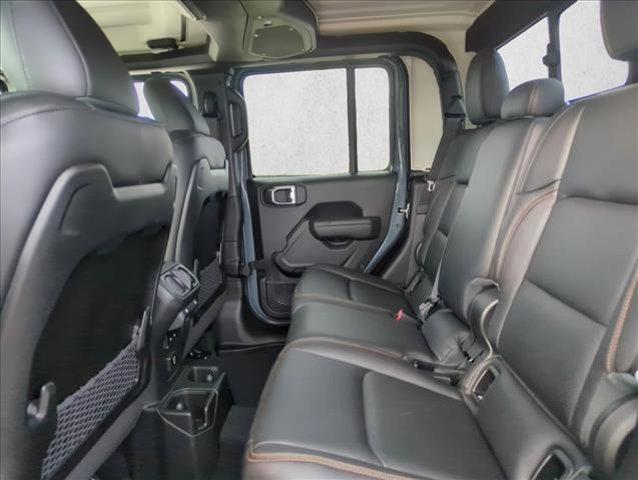 new 2026 Jeep Gladiator car, priced at $61,390