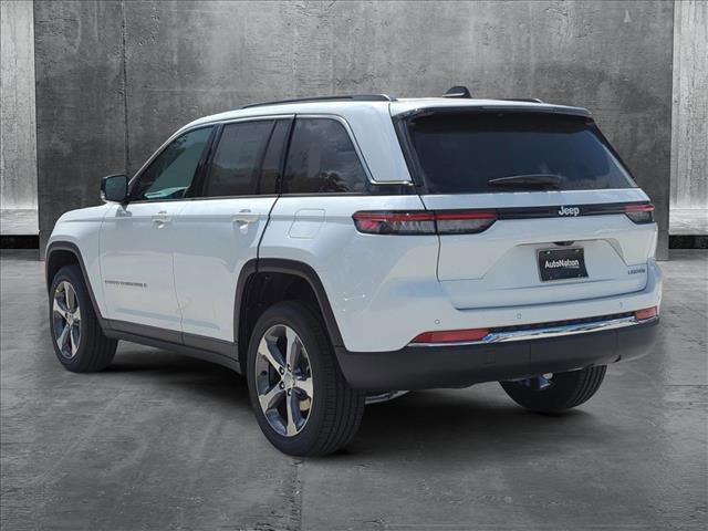 new 2025 Jeep Grand Cherokee car, priced at $45,755