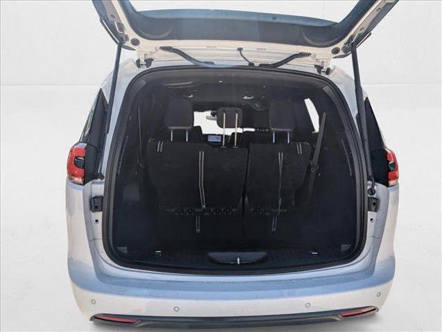 used 2023 Chrysler Pacifica car, priced at $28,793