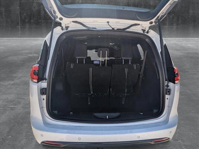 used 2023 Chrysler Pacifica car, priced at $28,992