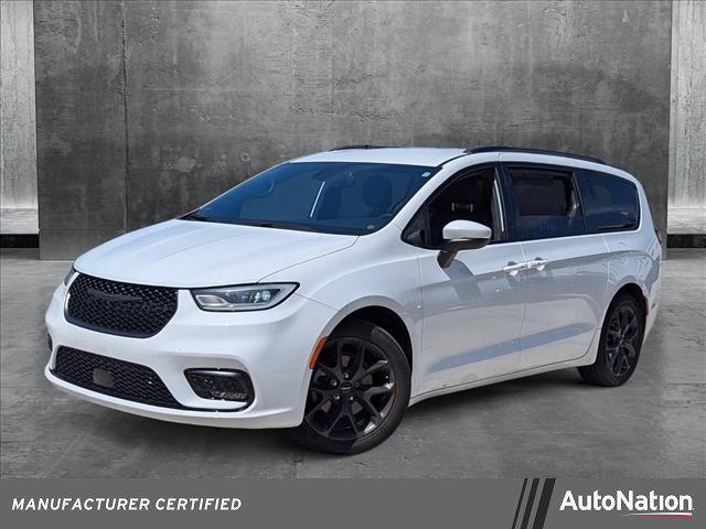 used 2023 Chrysler Pacifica car, priced at $27,792