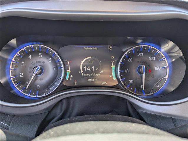 used 2023 Chrysler Pacifica car, priced at $28,992