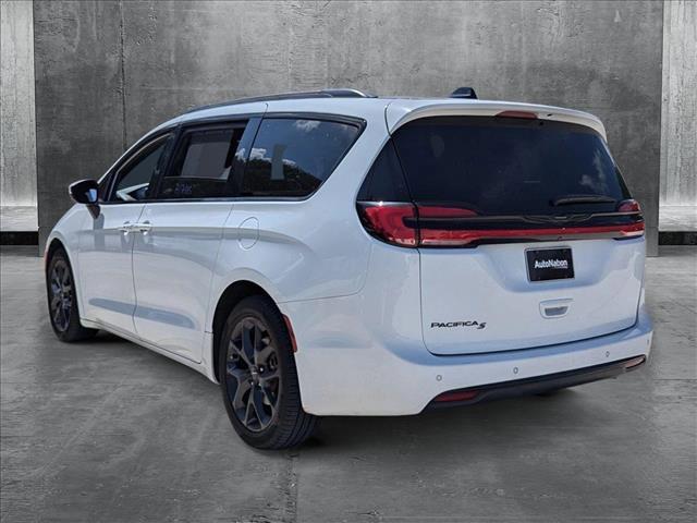 used 2023 Chrysler Pacifica car, priced at $28,992