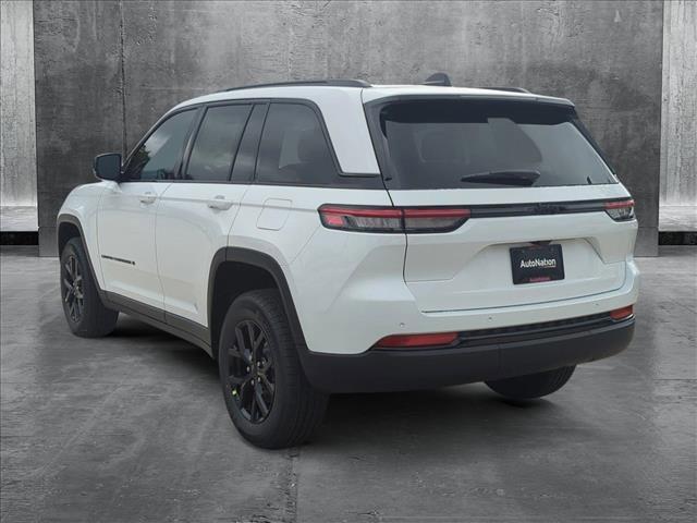 new 2025 Jeep Grand Cherokee car, priced at $39,138