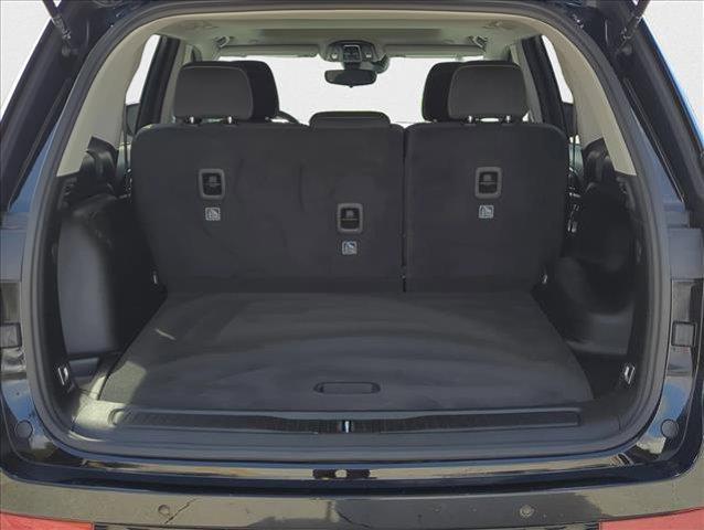 used 2024 Jeep Grand Cherokee car, priced at $28,941