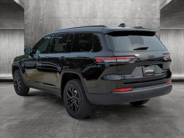 new 2025 Jeep Grand Cherokee car, priced at $39,974