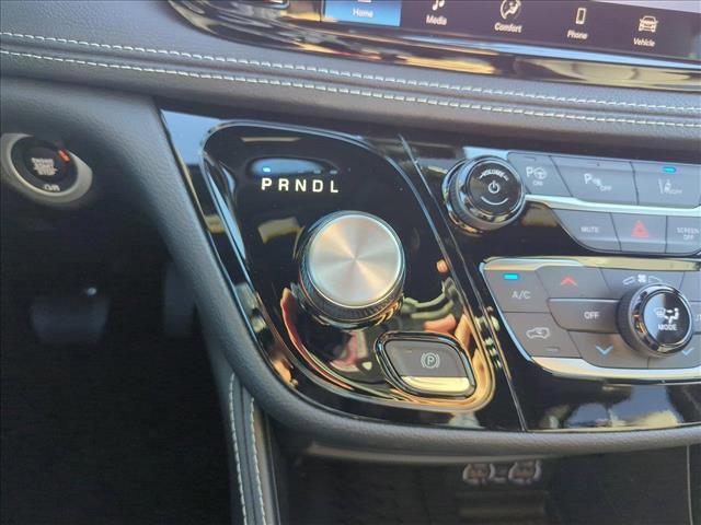 new 2025 Chrysler Pacifica Hybrid car, priced at $50,354