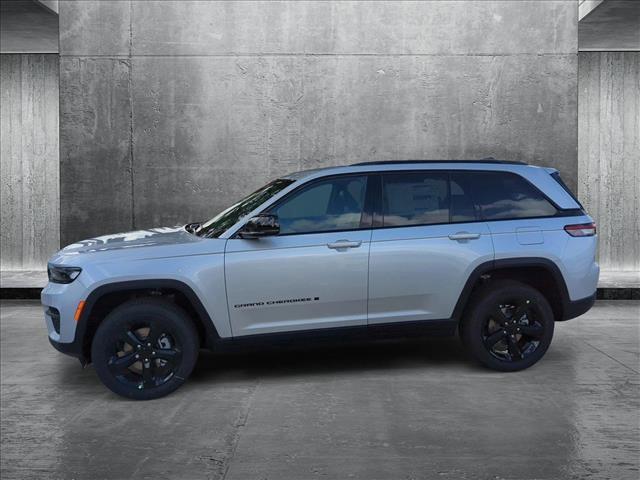 new 2025 Jeep Grand Cherokee car, priced at $41,454