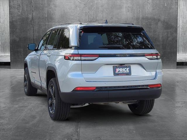 new 2025 Jeep Grand Cherokee car, priced at $41,454