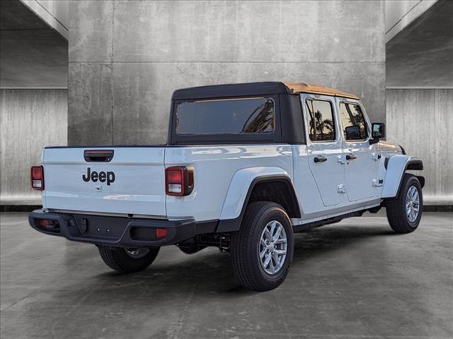 new 2023 Jeep Gladiator car, priced at $39,995