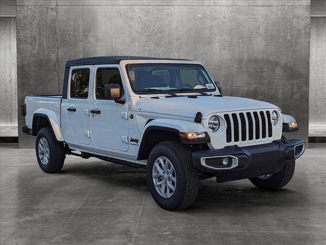 new 2023 Jeep Gladiator car, priced at $39,995