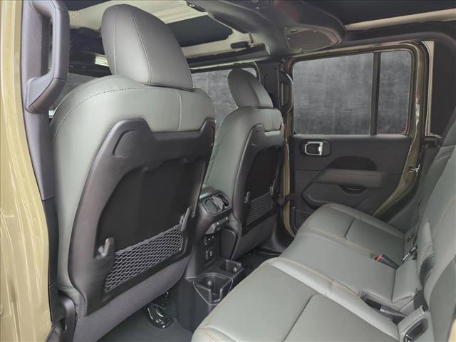 new 2025 Jeep Gladiator car, priced at $56,650