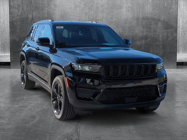 new 2025 Jeep Grand Cherokee car, priced at $41,454