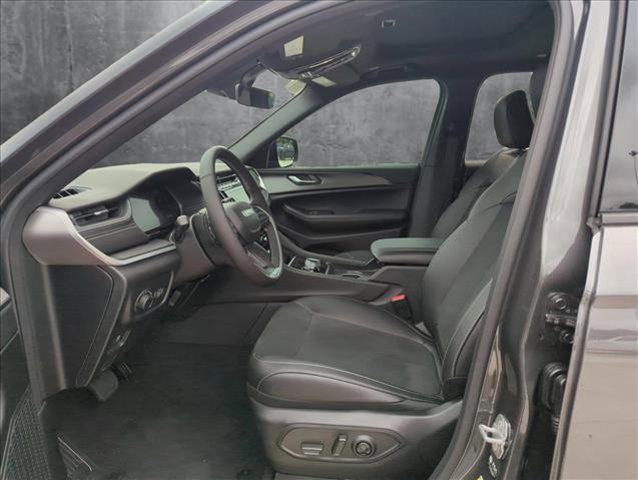 new 2025 Jeep Grand Cherokee L car, priced at $43,229