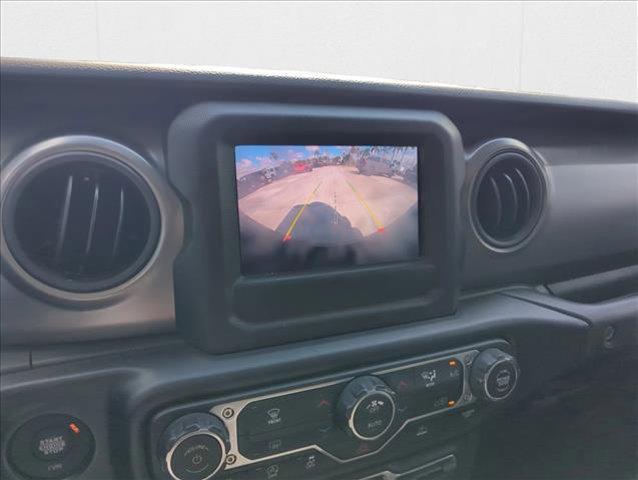 used 2022 Jeep Wrangler Unlimited car, priced at $31,990