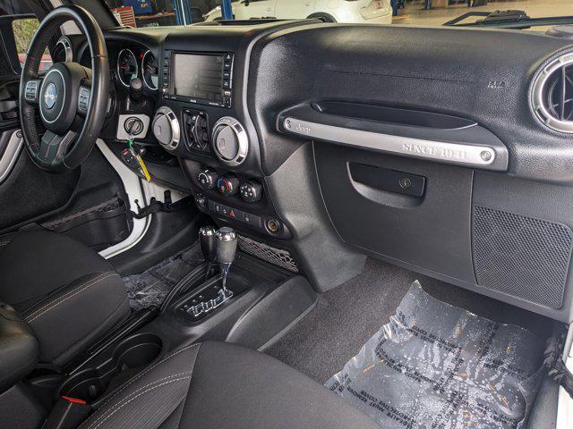 used 2016 Jeep Wrangler Unlimited car, priced at $23,371