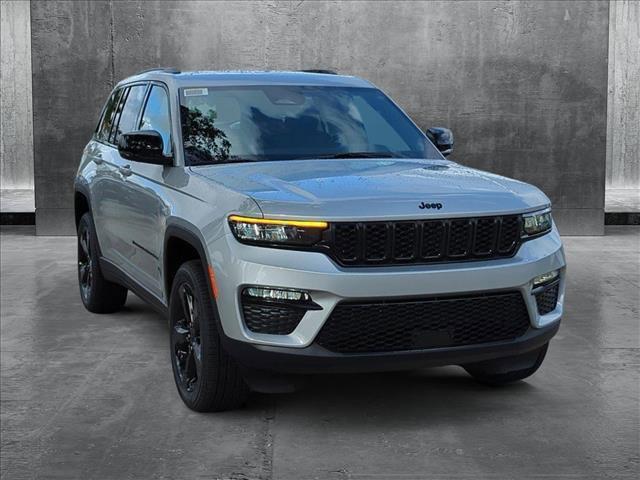 new 2025 Jeep Grand Cherokee car, priced at $44,036