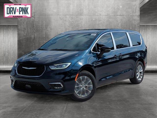 new 2025 Chrysler Pacifica car, priced at $45,492