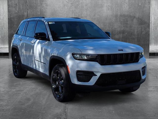 new 2025 Jeep Grand Cherokee car, priced at $40,918