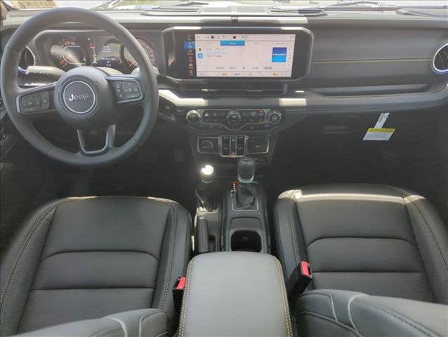 new 2025 Jeep Gladiator car, priced at $42,232