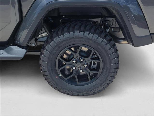 new 2025 Jeep Gladiator car, priced at $42,232