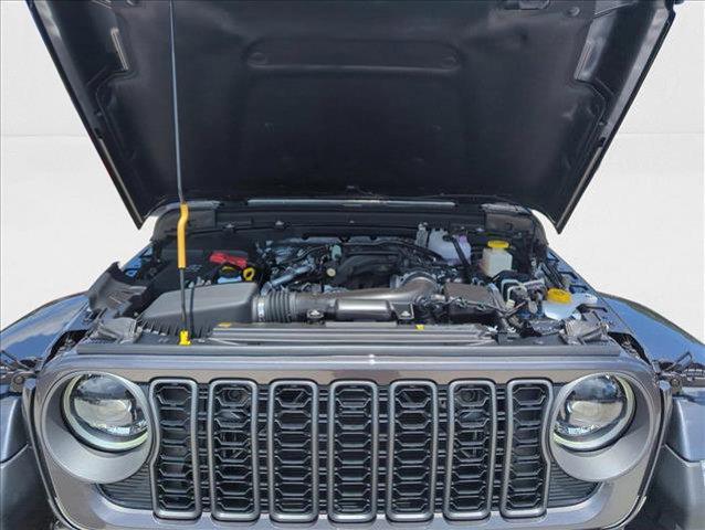 new 2025 Jeep Gladiator car, priced at $42,232