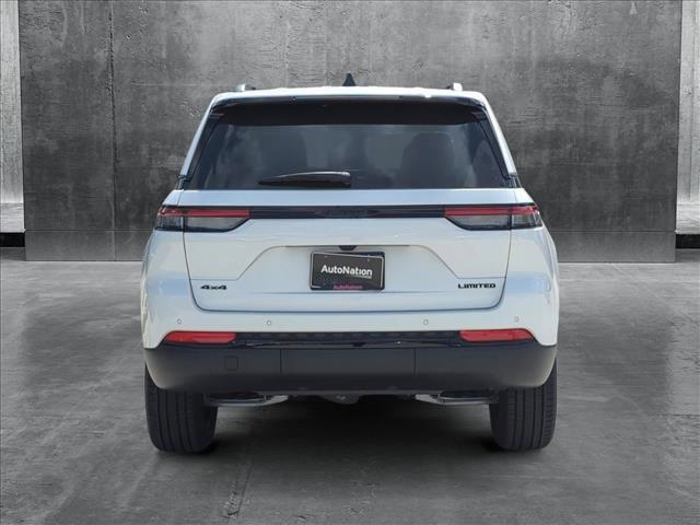 new 2025 Jeep Grand Cherokee car, priced at $48,568