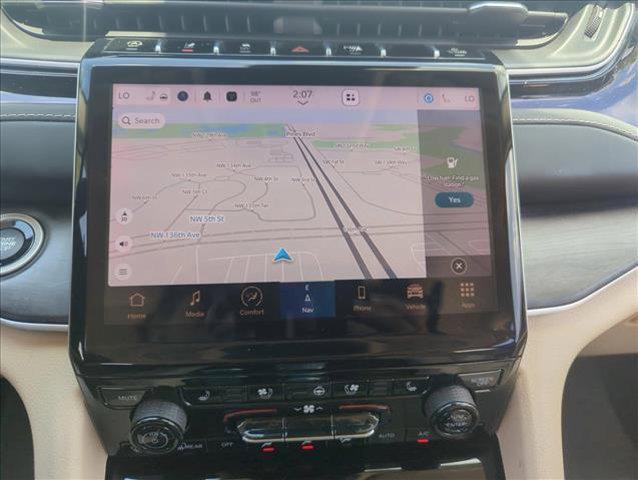 used 2022 Jeep Grand Cherokee car, priced at $33,992