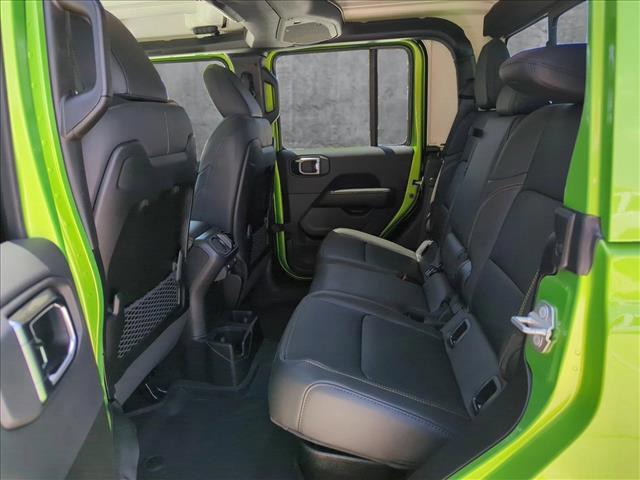 new 2025 Jeep Gladiator car, priced at $45,566