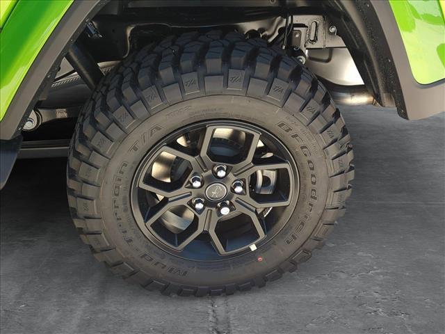 new 2025 Jeep Gladiator car, priced at $45,566