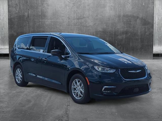new 2025 Chrysler Pacifica car, priced at $46,103
