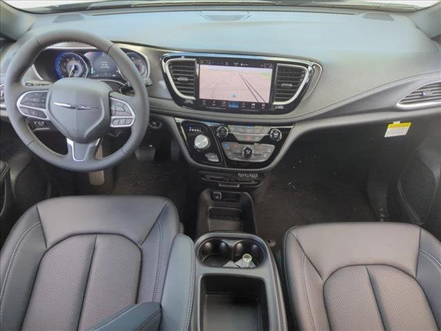 new 2025 Chrysler Pacifica car, priced at $42,603