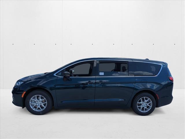 new 2025 Chrysler Pacifica car, priced at $42,603
