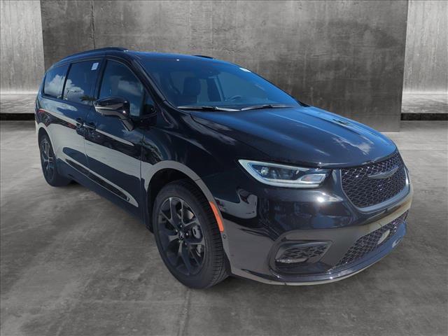 new 2024 Chrysler Pacifica car, priced at $55,000